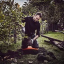 Pieza para trabajar de rodillas Fento Board, su cuña ergonómica garantiza una correcta distribución de la presión sobre la parte inferior de la pierna, evitando problemas de rodilla y espalda, base resistente y antideslizante